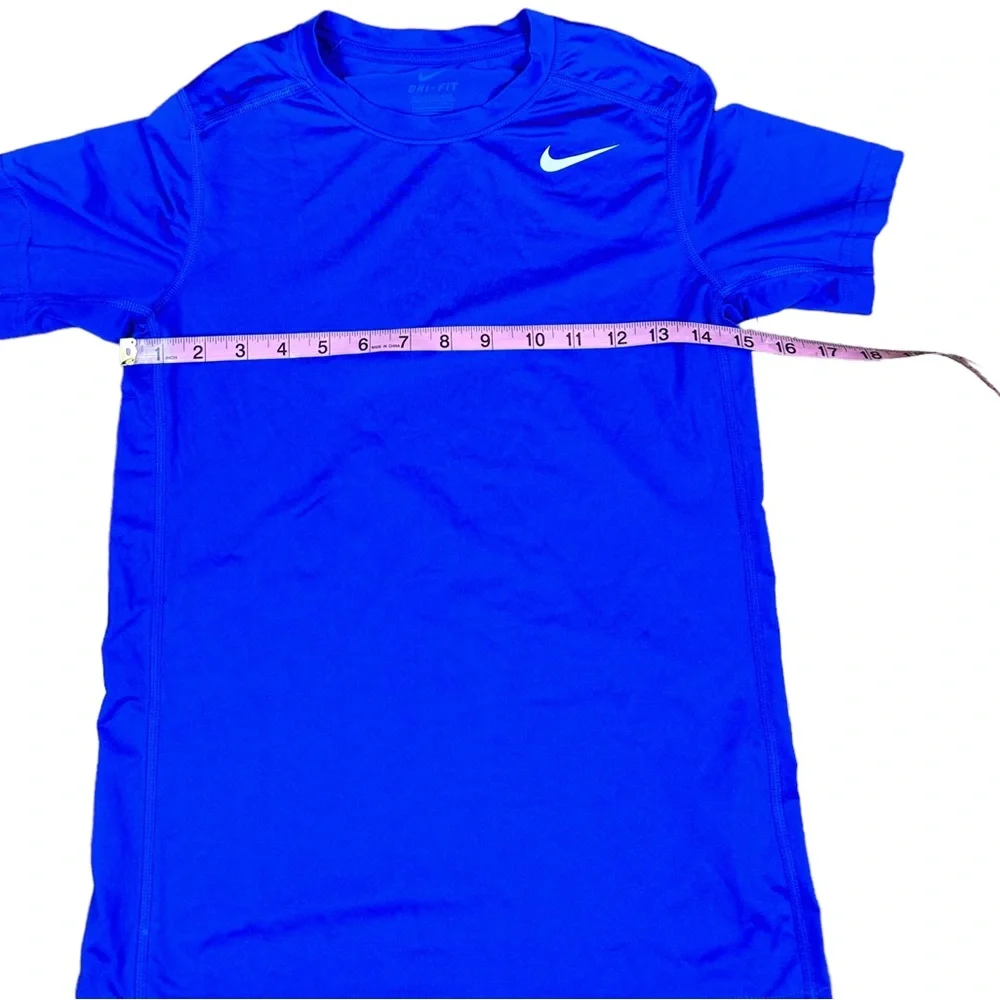 NIKE: Women’s Dri-Fit Fitted Short Sleeve Athletic Blue Top - Size Large